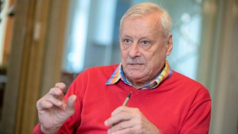 András Inotai